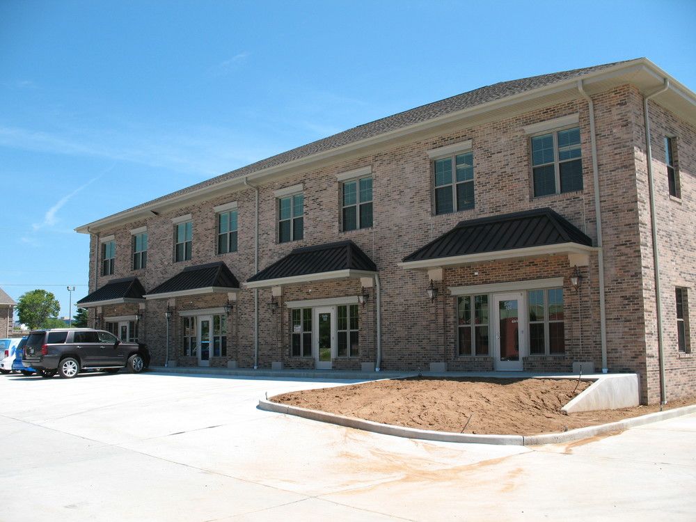 326 S Mount Auburn Rd, Cape Girardeau, MO 63703